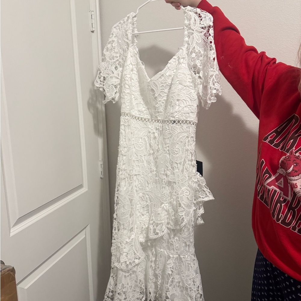 Lulu's White Lace Maxi Dress